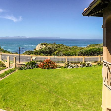 On The Cliff Guest House Hermanus Exterior foto